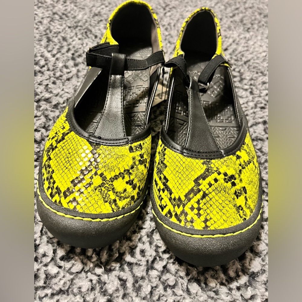 Muk Luk sport shoes - Picture 8 of 8